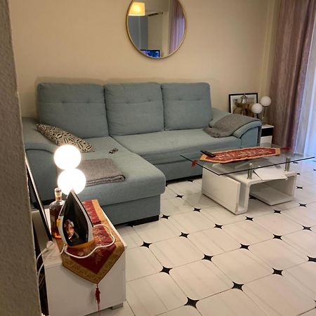 Cozy Apartment In Fuengirola! Baesta Laege Esterno foto