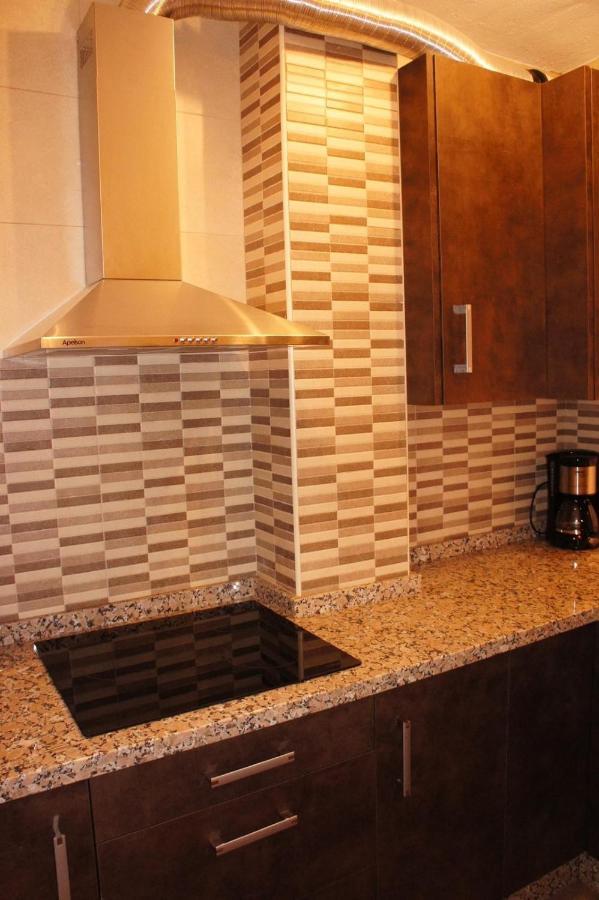 Cozy Apartment In Fuengirola! Baesta Laege Esterno foto
